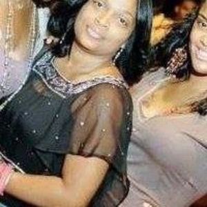 Meet your Posher, Denise